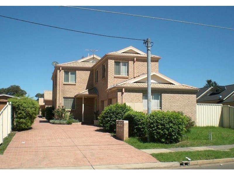 2/26 Brisbane Street, Oxley Park NSW 2760