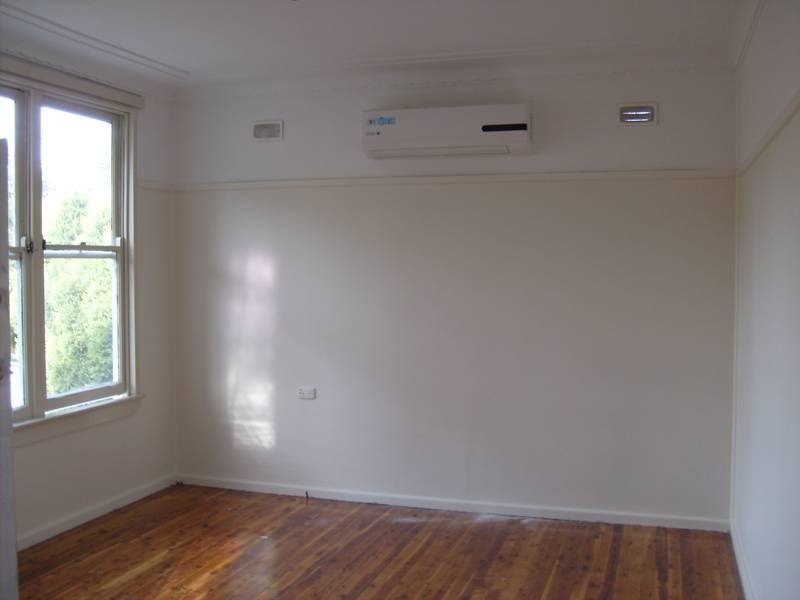 30 Funda Cres, Lalor Park NSW 2147