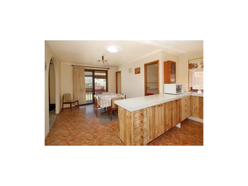 238 Banks Drive, St Clair NSW 2759