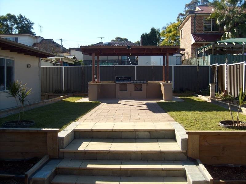 271 Desborough Rd, St Marys NSW 2760