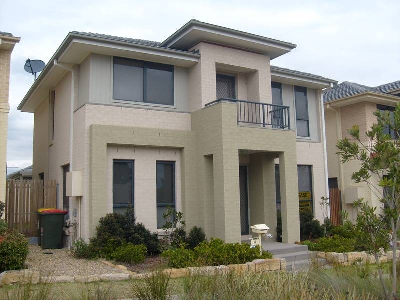 32 Dunlop Ave, Ropes Crossing NSW 2760