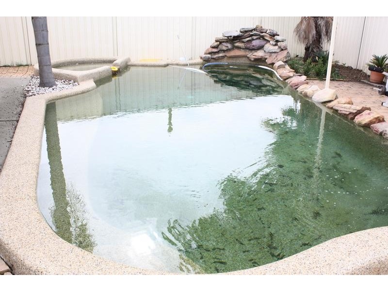 6 Geewan St, Claremont Meadows NSW 2747