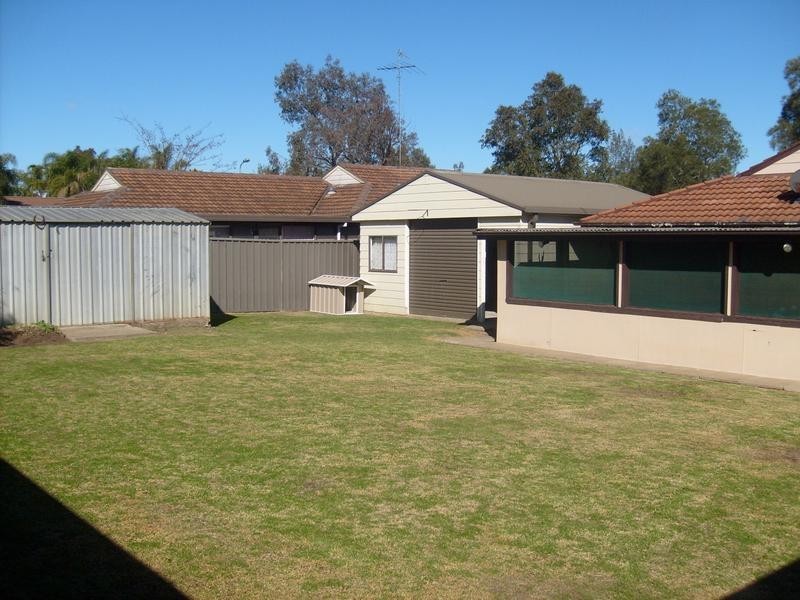 151 Banks Drive, St Clair NSW 2759