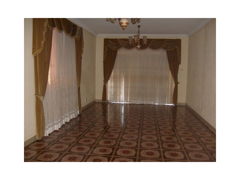 44 Sydney St, St Marys NSW 2760