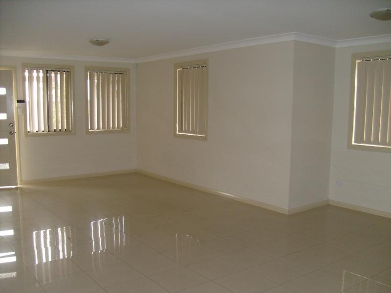 3/15 Braddon St, Oxley Park NSW 2760