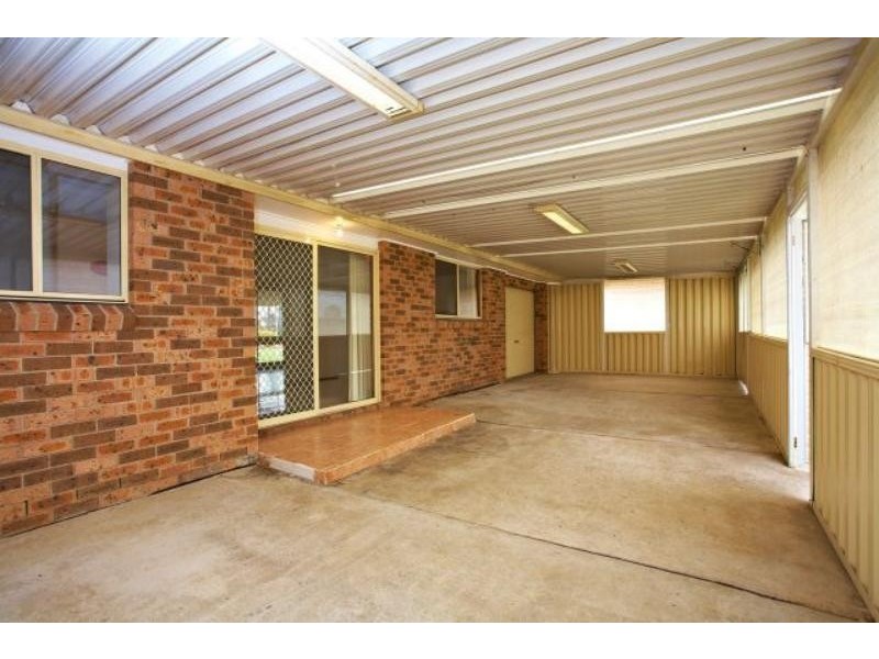 89 Colebee Cres, Hassall Grove NSW 2761