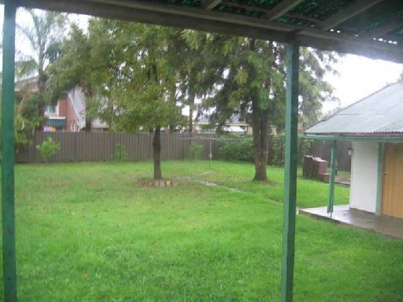 40 Bennett Road, Colyton NSW 2760