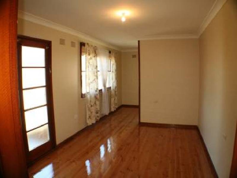 4 Nursel Place, Tregear NSW 2770