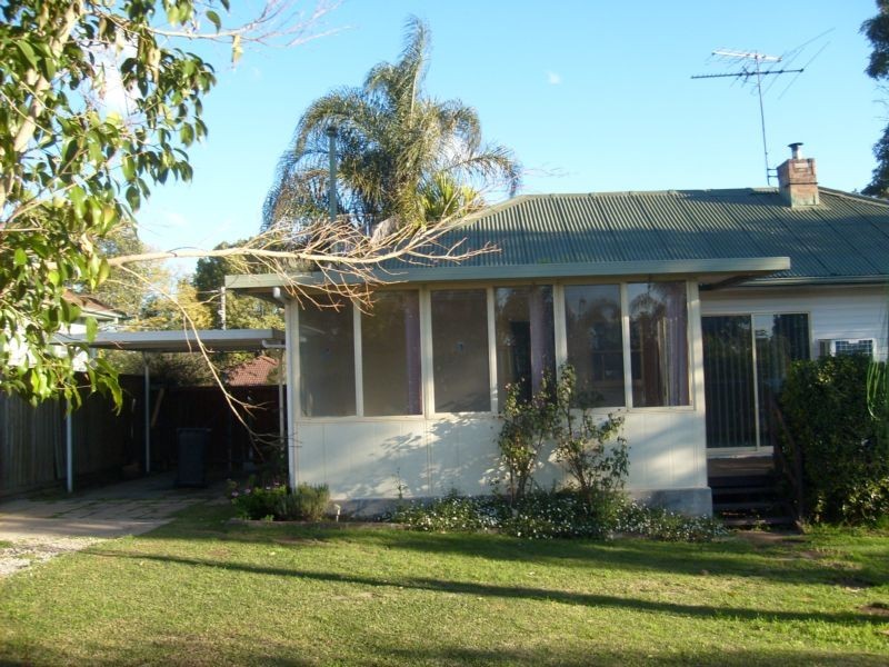 21 Champness Cres, St Marys NSW 2760