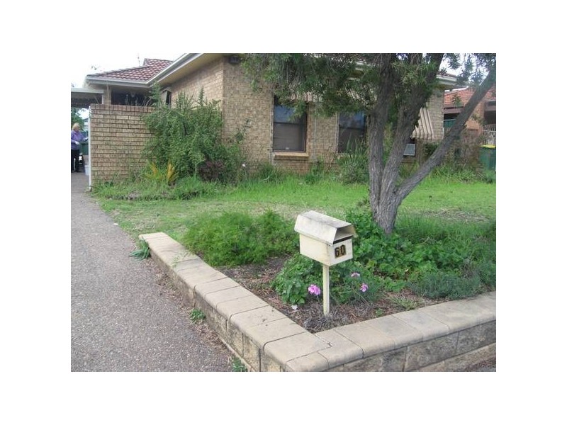 60 Coowarra Drive, St Clair NSW 2759