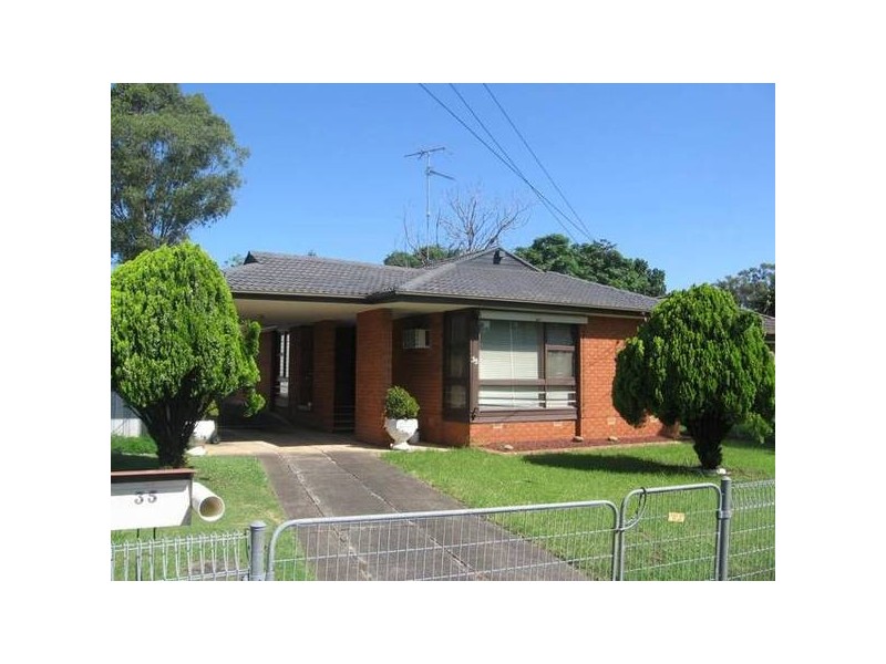 35 Saidor Road, Whalan NSW 2770