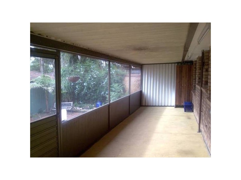 5 Canary Place, St Clair NSW 2759