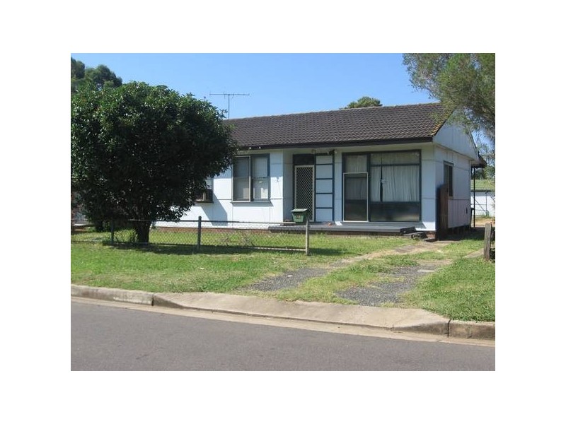 32 Jackaranda Street, St Marys NSW 2760