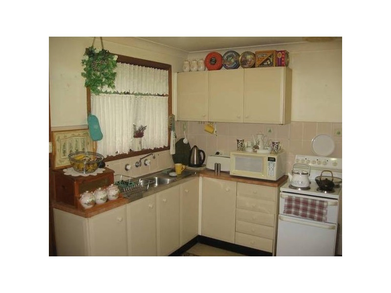 6 Bowerbird Street, St Clair NSW 2759