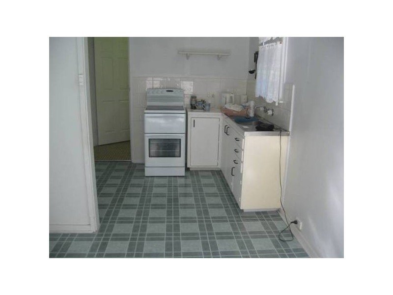 14 taranaki street, Lethbridge Park NSW 2770