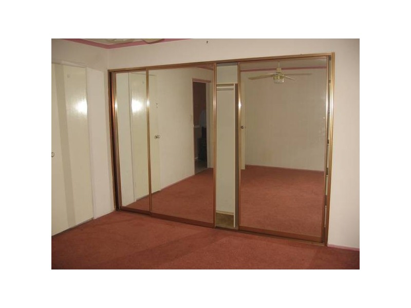 107 Explorers Way, St Clair NSW 2759