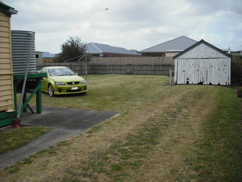 376 Rossiter Road, Koo Wee Rup VIC 3981