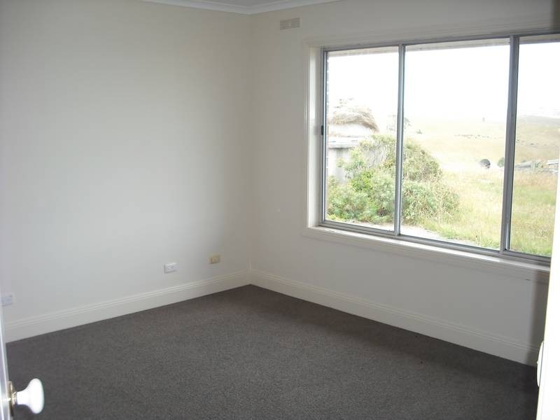 145 South Road, Loch VIC 3945