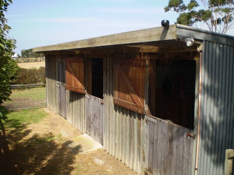 40 Hardys Road, Tooradin VIC 3980