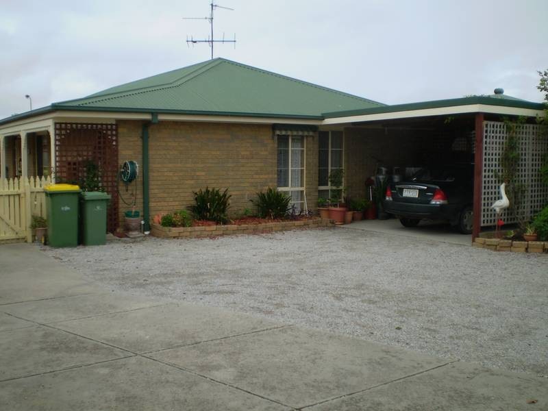 18 ALEXANDER AVENUE, Koo Wee Rup VIC 3981