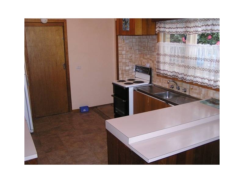 10_ Station Street, Lang Lang VIC 3984