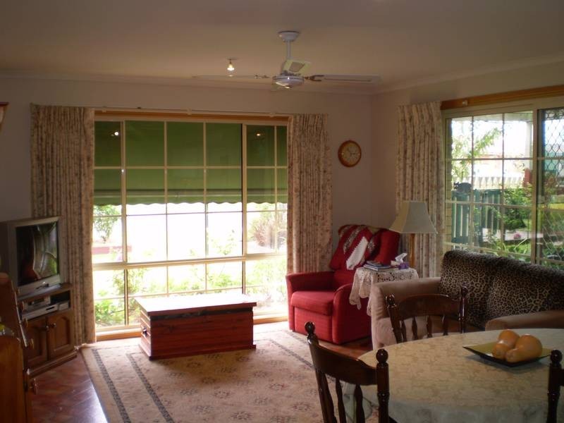 18_ Alexandra Avenue, Koo Wee Rup VIC 3981