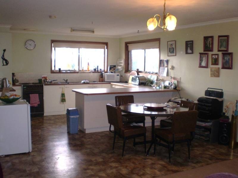 1/10 Tresize Court, Lang Lang VIC 3984