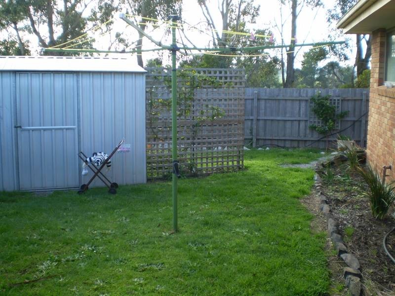 1/10 Tresize Court, Lang Lang VIC 3984