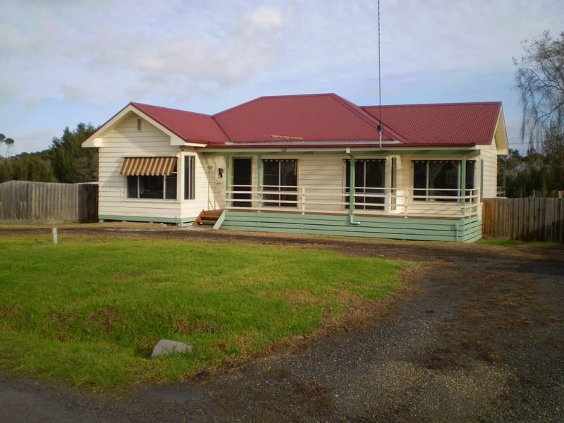 14 Whiting Street, Pioneer Bay VIC 3984