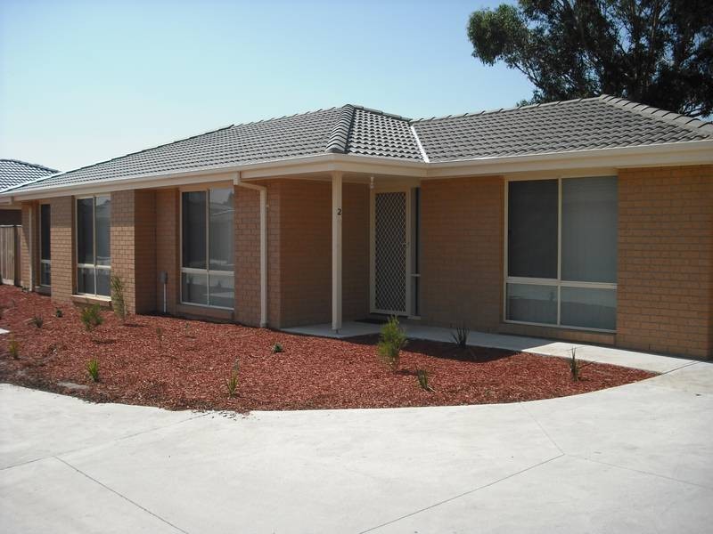 2/337 Rossiter Road, Koo Wee Rup VIC 3981