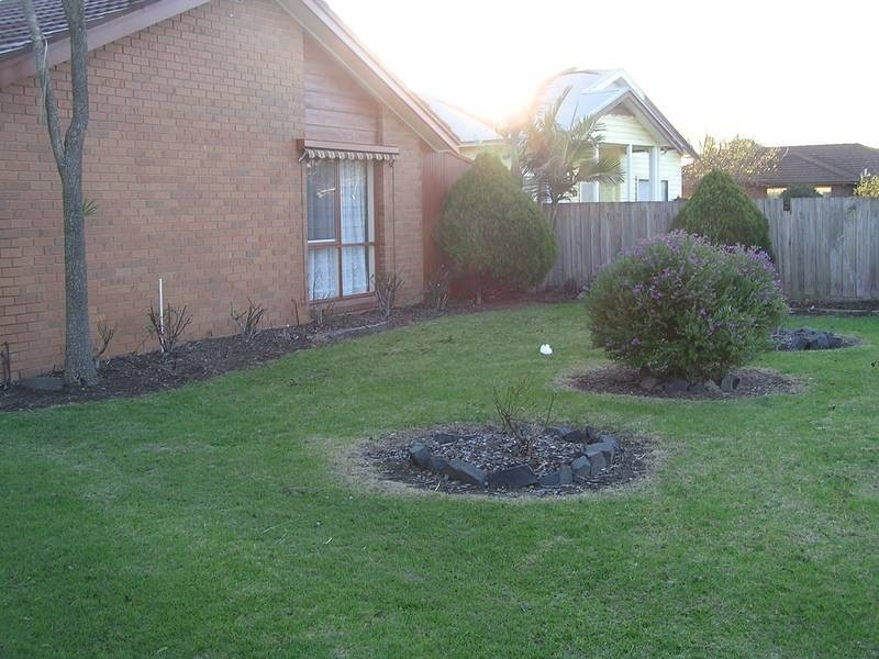 32 Sybella Avenue, Koo Wee Rup VIC 3981