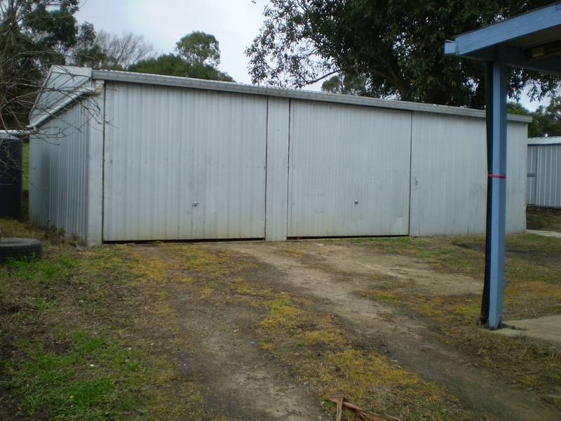 18 Davis Street, Nyora VIC 3987