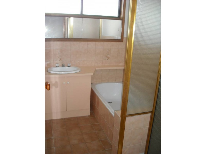 3/366 Rossiter Road, Koo Wee Rup VIC 3981