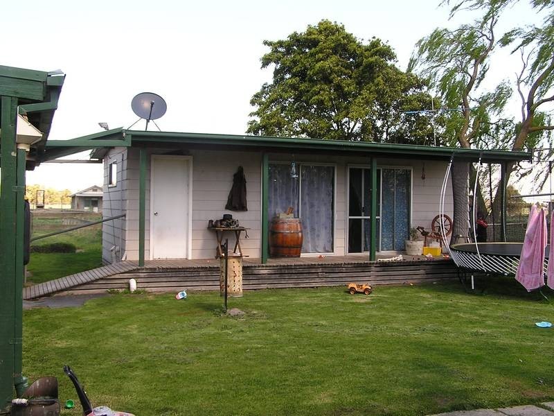 1245 Murray Road, Bunyip VIC 3815