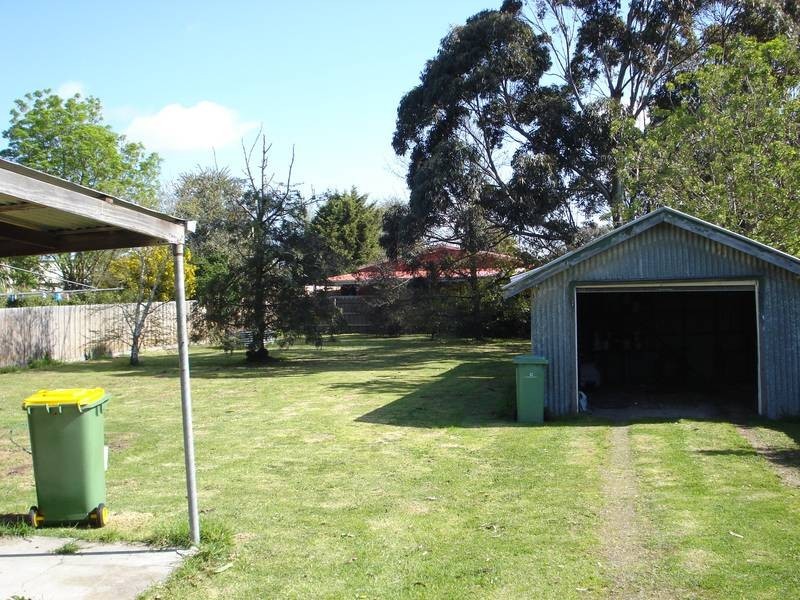 25 Moody Street, Koo Wee Rup VIC 3981