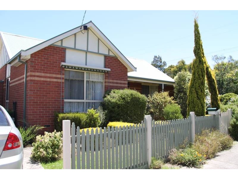 242 Rossiter Road, Koo Wee Rup VIC 3981