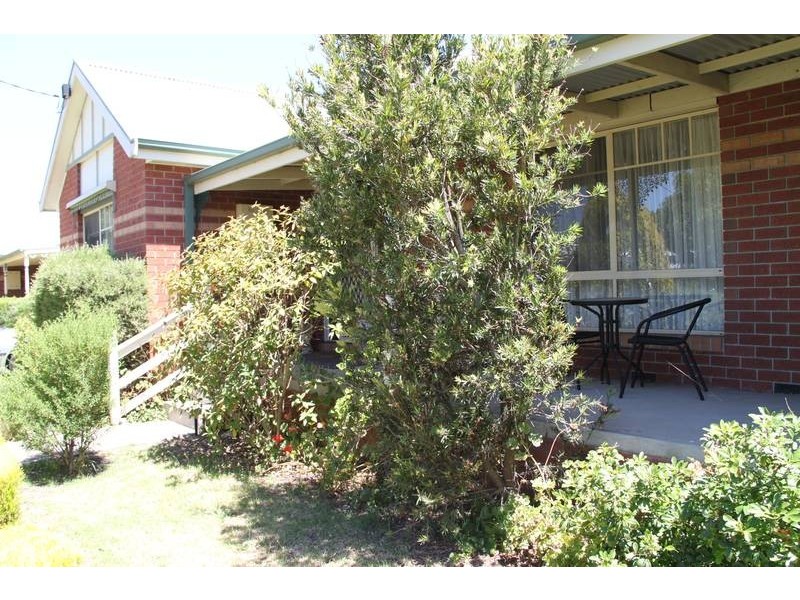 242 Rossiter Road, Koo Wee Rup VIC 3981
