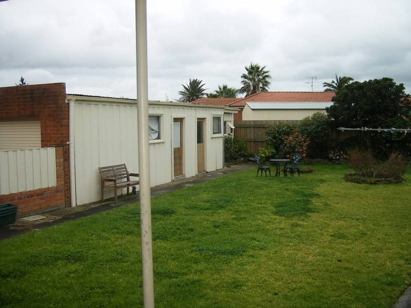 64 Henry Street, Koo Wee Rup VIC 3981