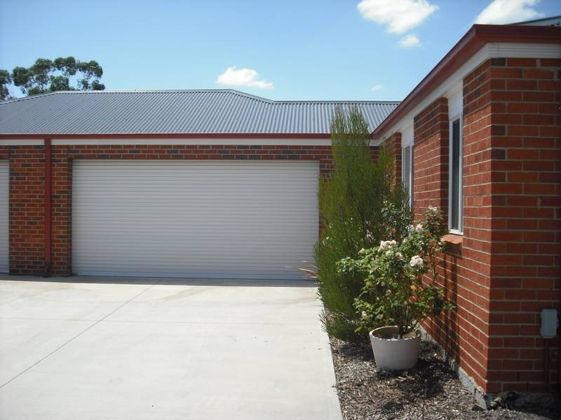 1/333 Rossiter Road, Koo Wee Rup VIC 3981