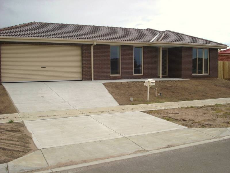 97 Moody Street, Koo Wee Rup VIC 3981