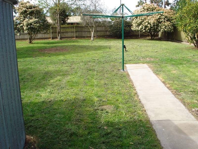 12 Station Street, Lang Lang VIC 3984