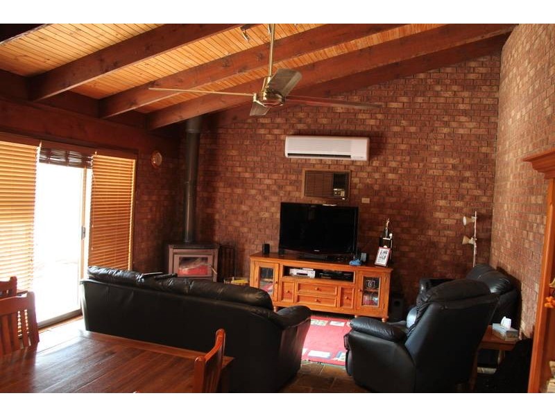 90 Forrest Road, Yannathan VIC 3981