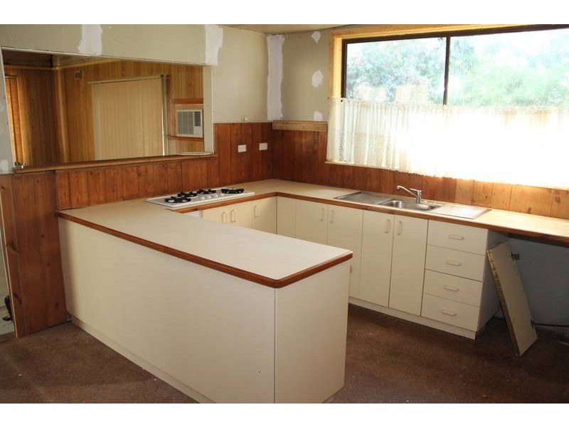 9 Mitchell Street, Nyora VIC 3987