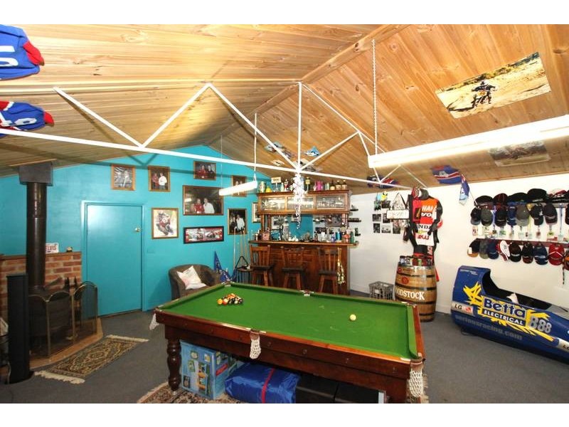 805 Manks Road, Dalmore VIC 3981