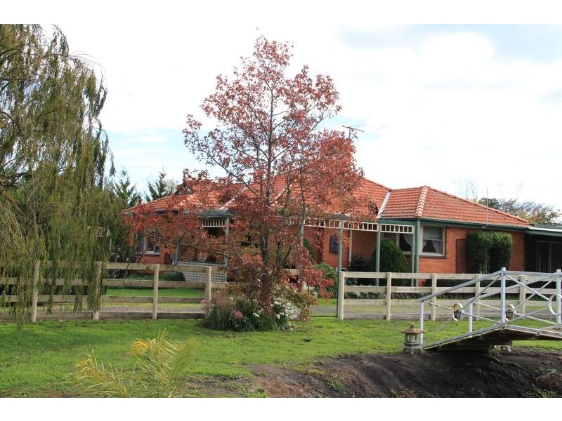 805 Manks Road, Dalmore VIC 3981