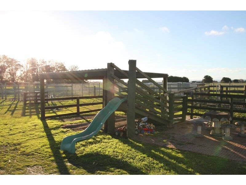 805 Manks Road, Dalmore VIC 3981