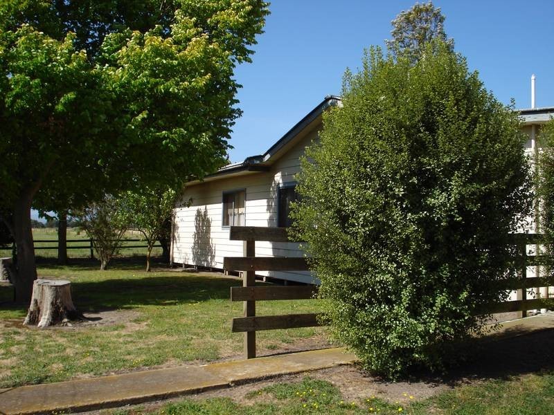 75 McClures Road, Bayles VIC 3981