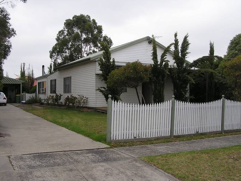 7 Henry Street, Koo Wee Rup VIC 3981