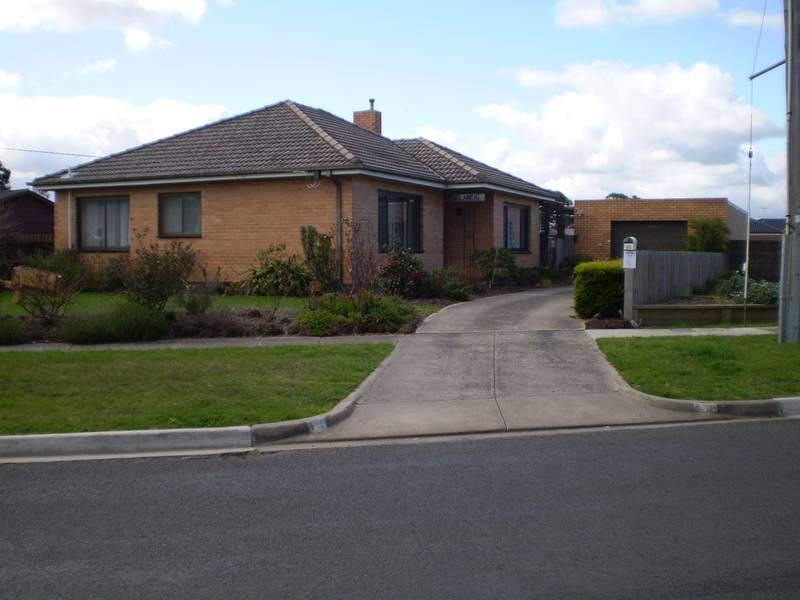 10 Henry Street, Koo Wee Rup VIC 3981