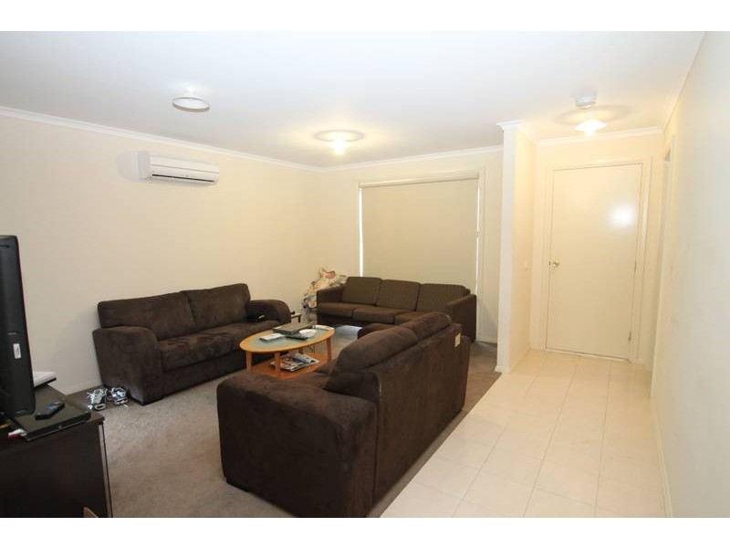 10 Bailey Bvd, Koo Wee Rup VIC 3981